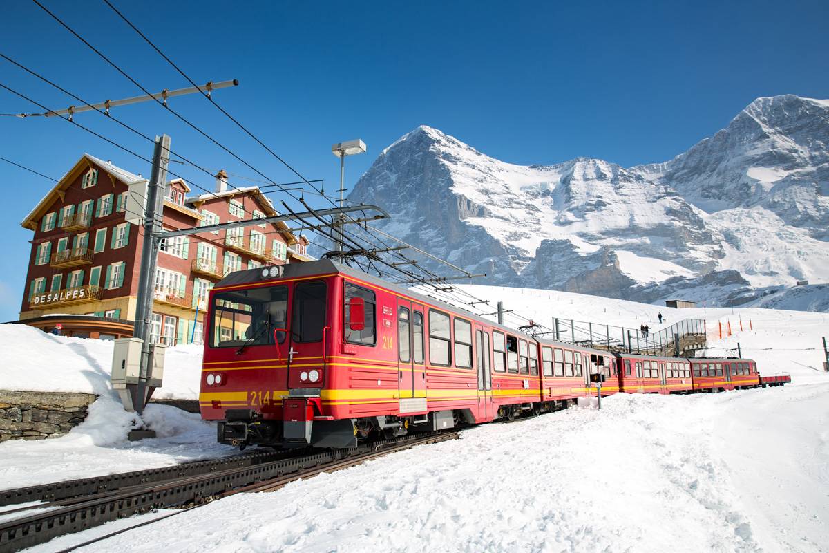 Юнгфрау – гора и железная дорога в швейцарии