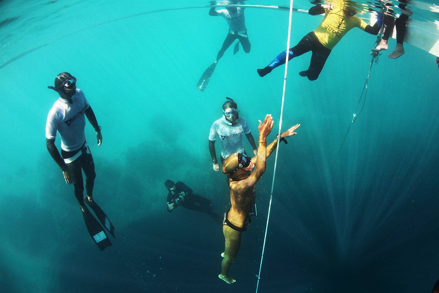 Фридайвинг – развлечение для смелых: рекорды подводного плавания