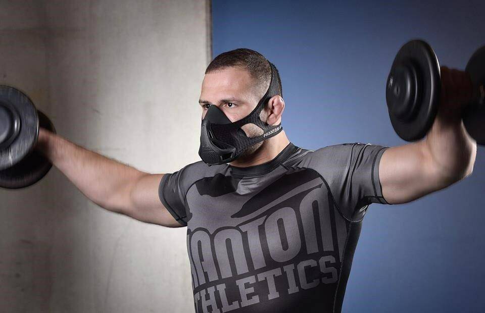 Тренировочная маска: мнение спортивного врача. польза и вред elevation training mask.