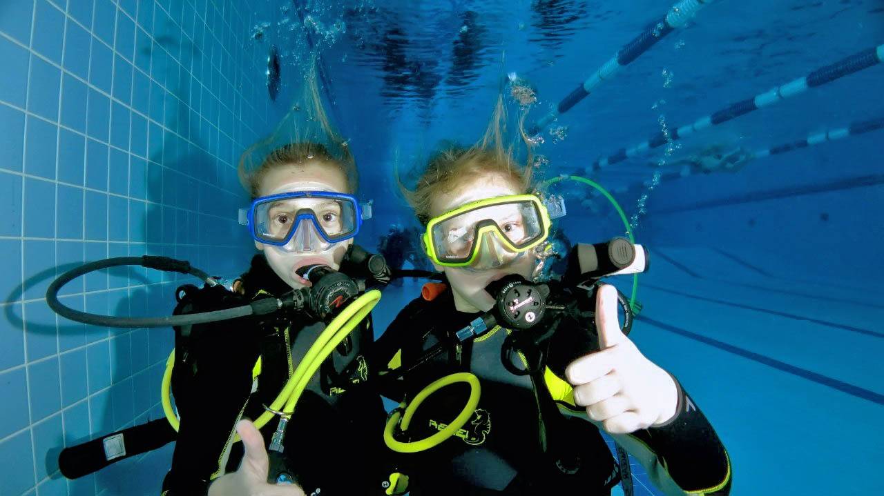 Курс padi discover scuba diving (dsd) – пробное погружение с аквалангом | обучение дайвингу - scuba academy