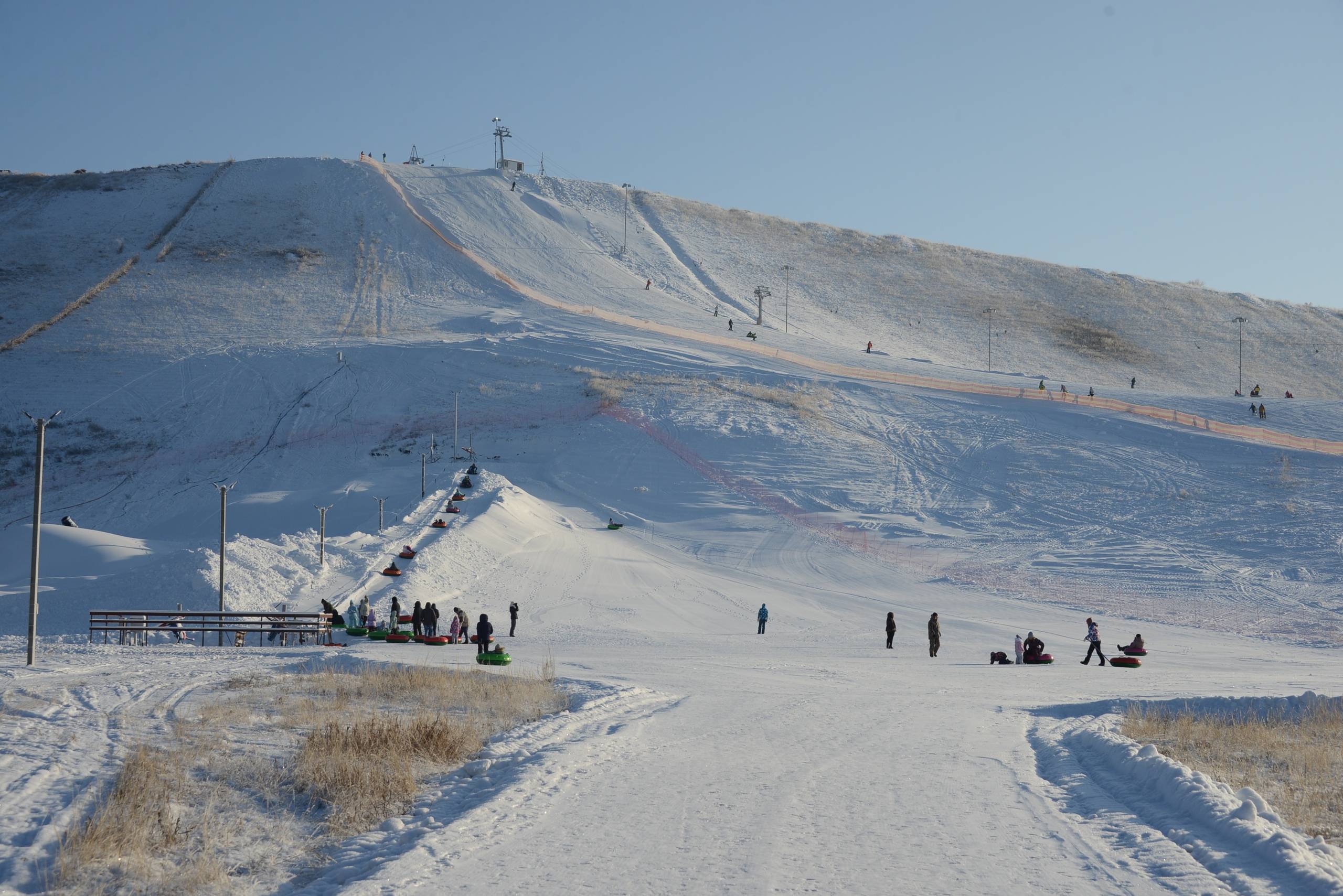 Катание на лыжах и сноубордах в оренбуржье: обзор горнолыжных комплексов оренбургской области | новости оренбурга