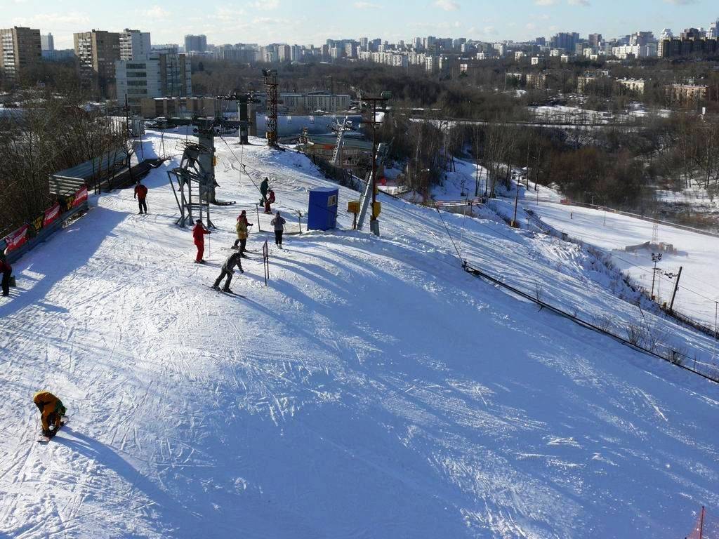 Горнолыжный склон Севастопольский проспект