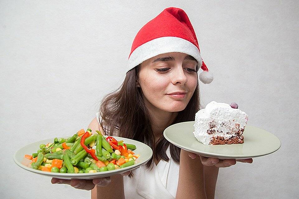 Как не набрать вес в новогодние праздники: 5 главных секретов