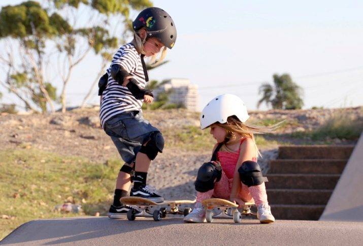 Как выбрать скейтборд для ребенка и как научиться на нем кататься?