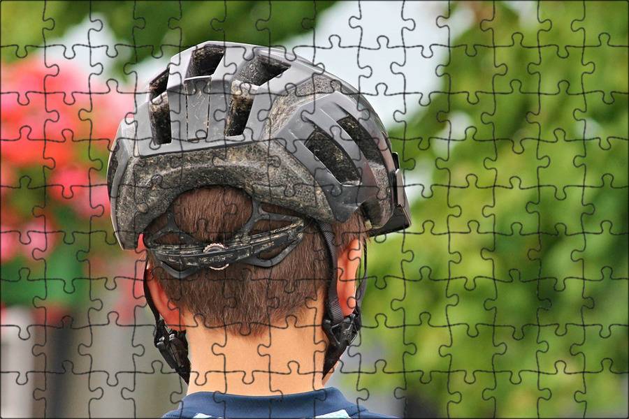 Горнолыжный шлем: зачем нужен, по каким критериям выбирать и правила ухода