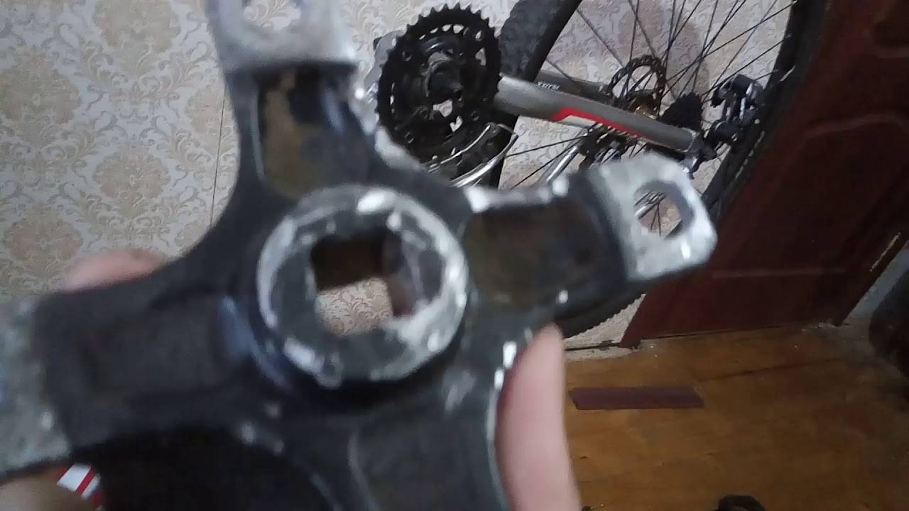 Как снять каретку на велосипеде: в какую сторону откручивать при ремонте своими руками