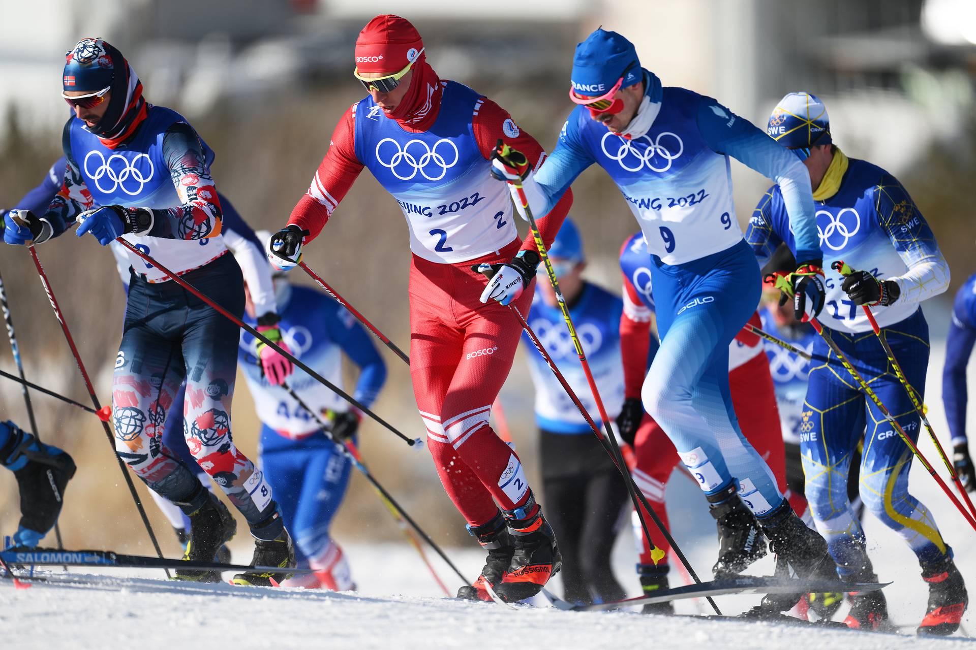 Лыжи скиатлон мужчины россия. Большунов скиатлон Пекин.