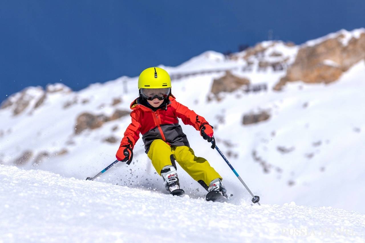 Как лучше подобрать горные и беговые лыжи ребенку?