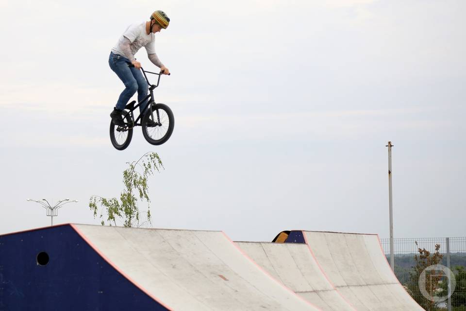 ✅ первенство россии по bmx freestyle пройдёт в скейт-парке «кузьминки» - garant-motors23.ru