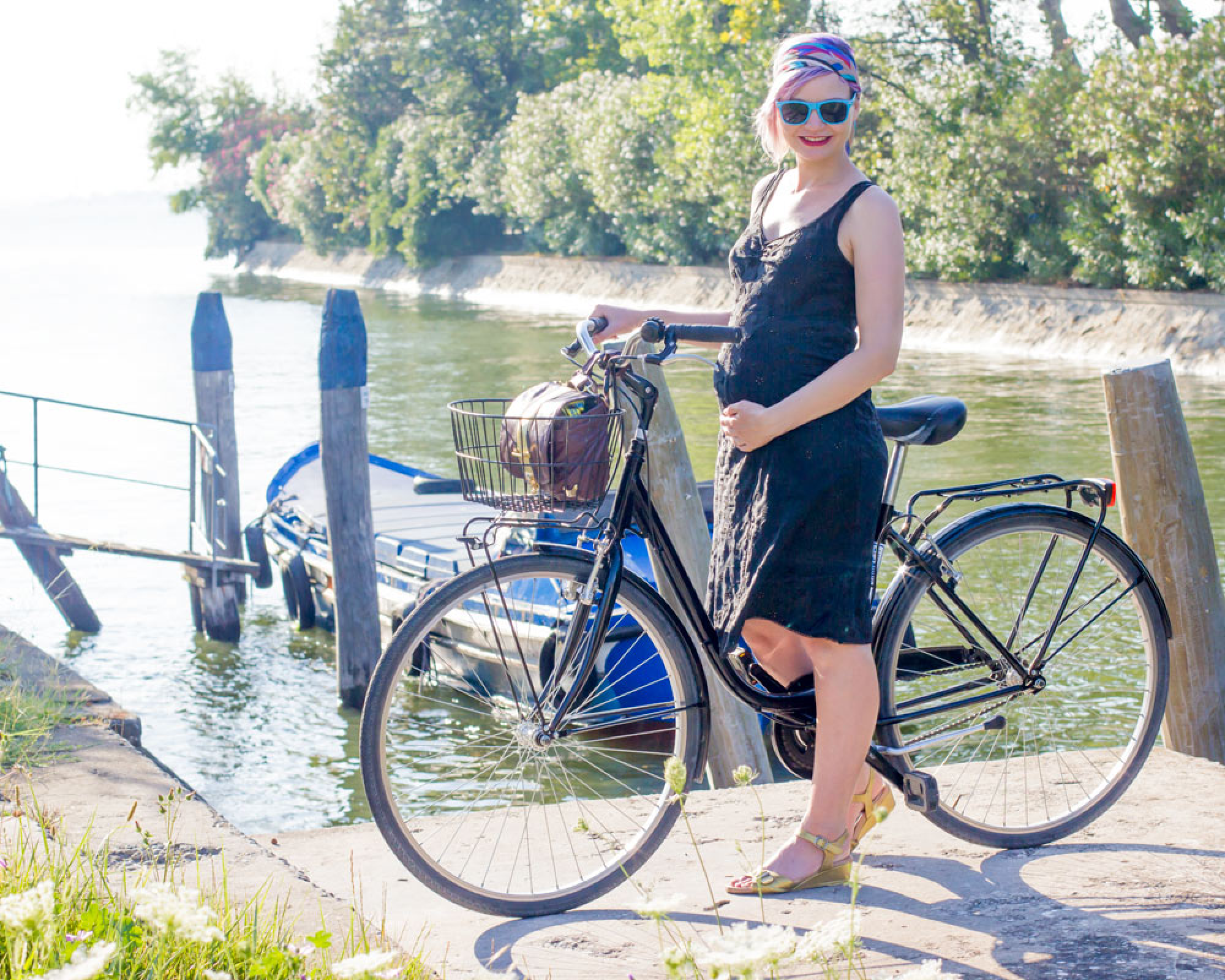 Можно ли беременным ездить на велосипеде