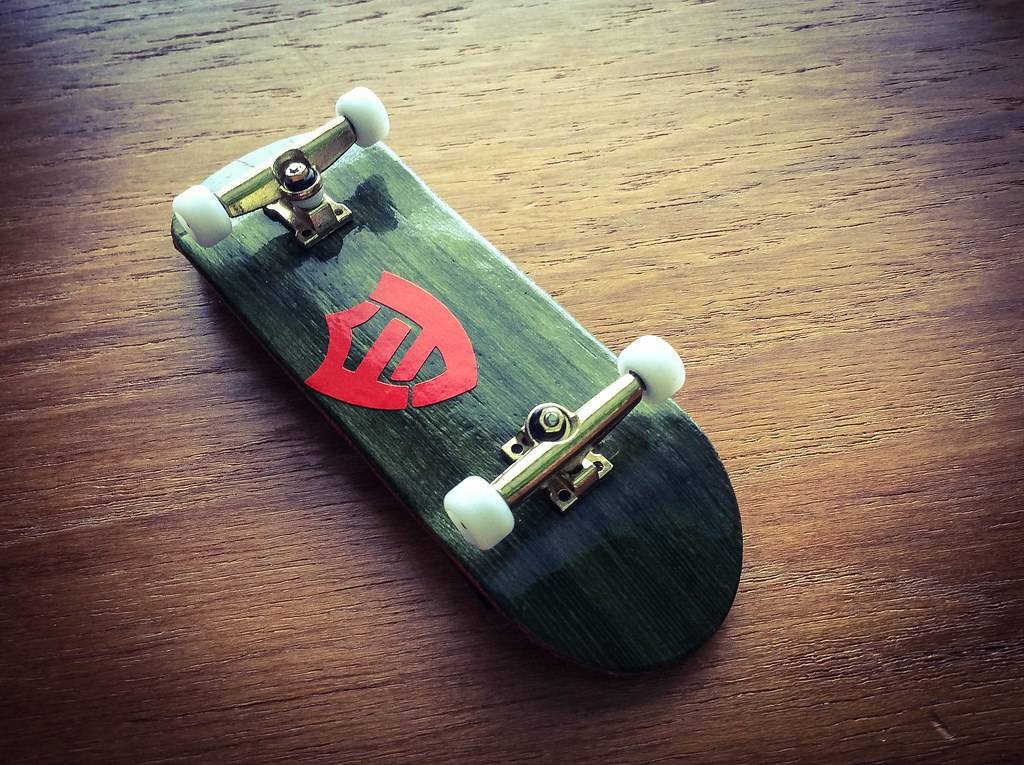 Фингерборд Skate Board