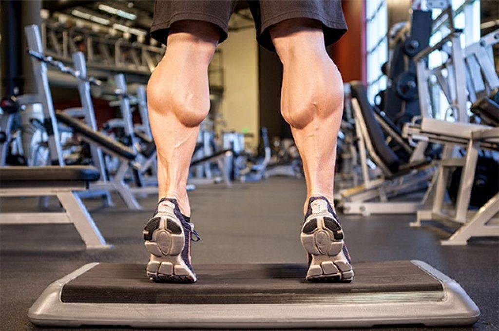 Как уменьшить толстые икры ног. липосакция голени - андрей искорнев