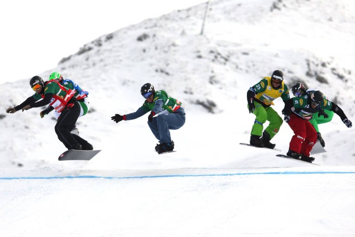 Сноуборд на зимней универсиаде - snowboarding at the winter universiade