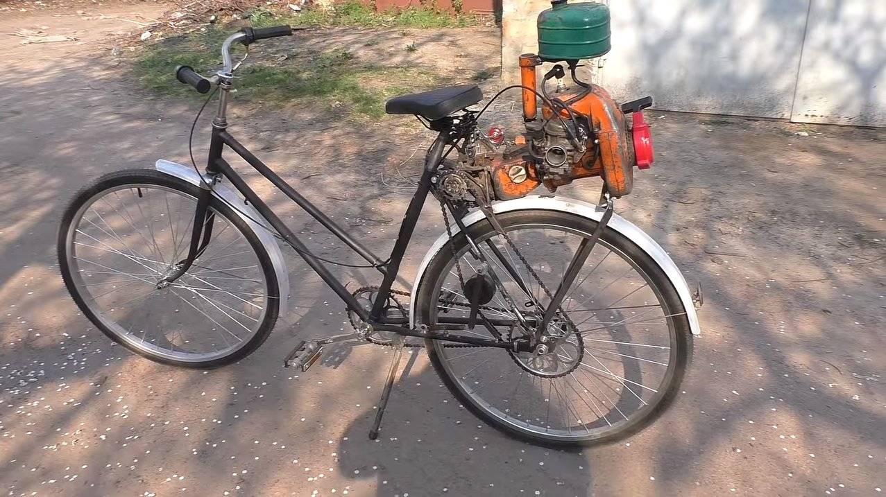 Велосипед с мотором — подключаем двигатель от бензопилы своими руками