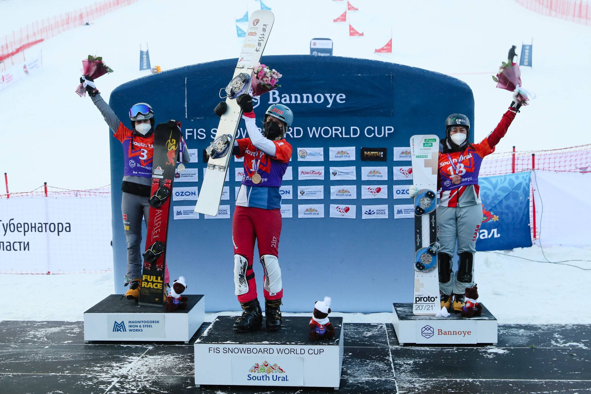 ✅ трое россиян попали в десятку лучших на этапе кубке мира по сноуборду - garant-motors23.ru