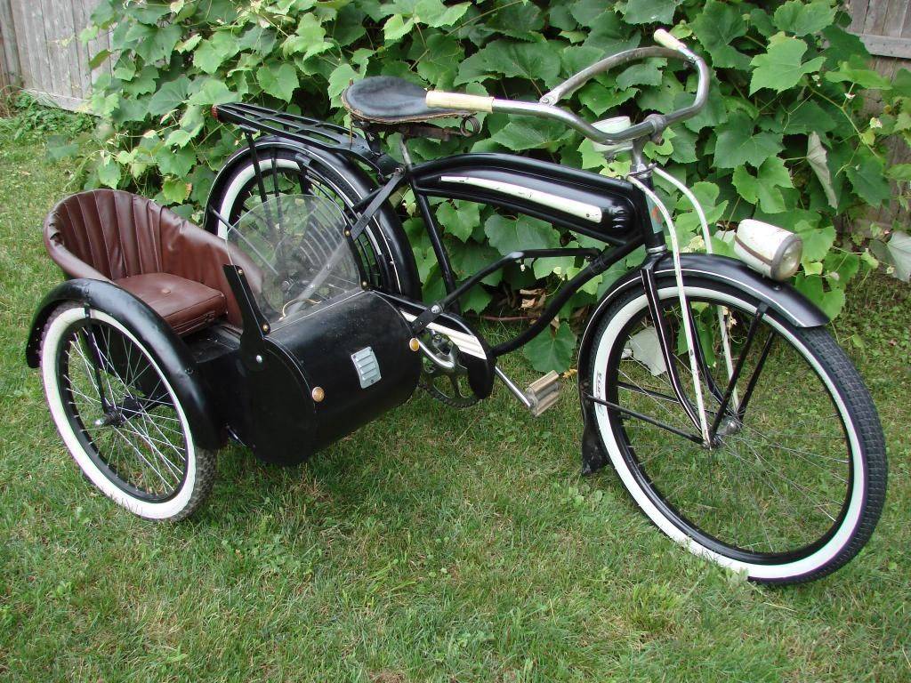 Велосипед с люлькой. Retro-Sidecar велосипед. Мотовелосипед с коляской СССР. Боковой прицеп для велосипеда.