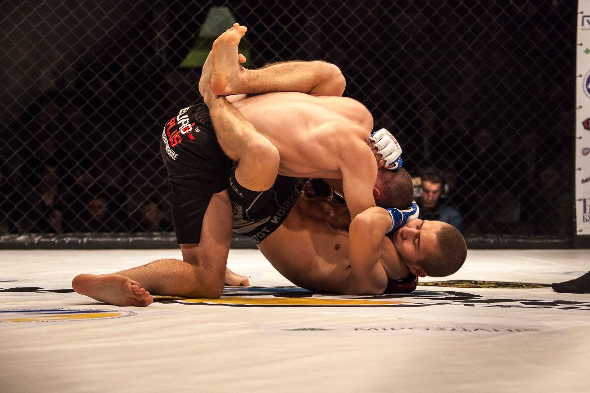 Почему бывшим боксёрам ничего не светит в mma